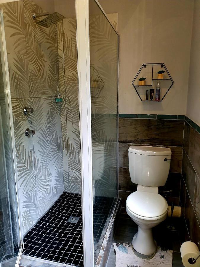 סנדטון Merry Monte Casino Lodge House In Fourways מראה חיצוני תמונה